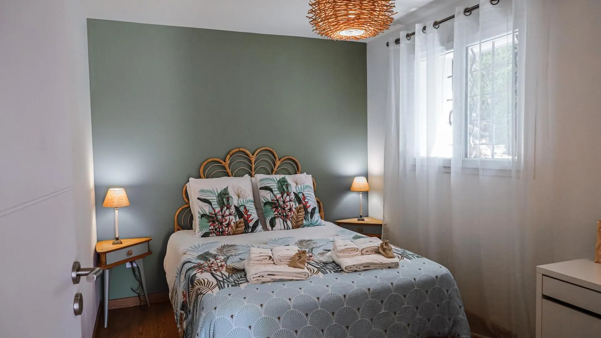La Boheme - Villa Paula Istres 0*,